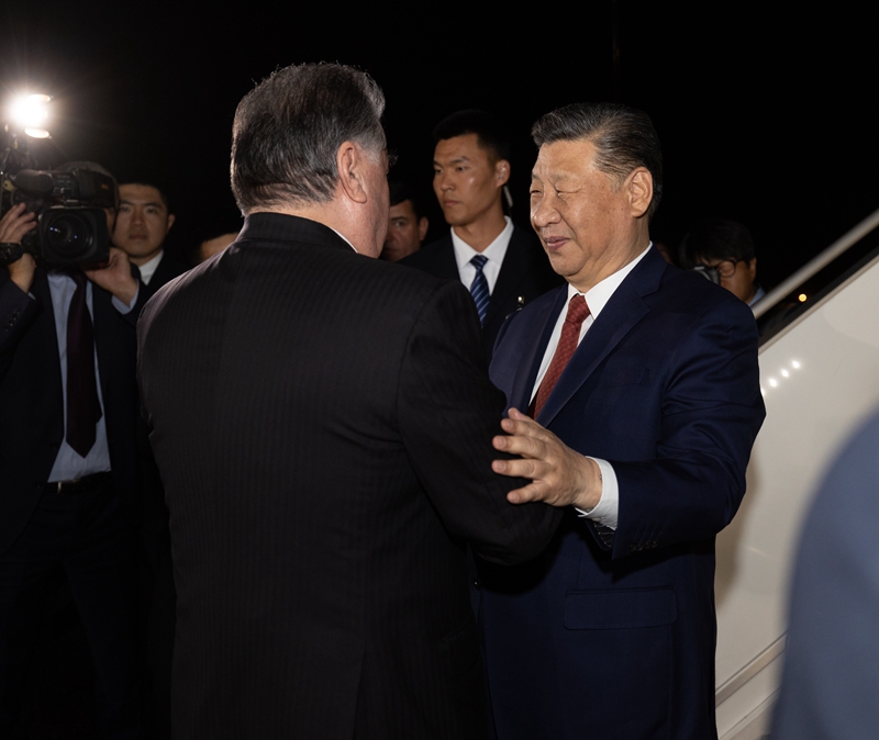 習近平抵達杜尚別開始對塔吉克斯坦進行國事訪問「相關(guān)圖片」